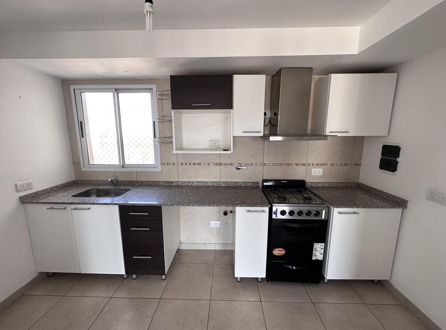 Foto de Alquiler Departamento de 3 Ambientes Cochera centro general san martin, imagen 4