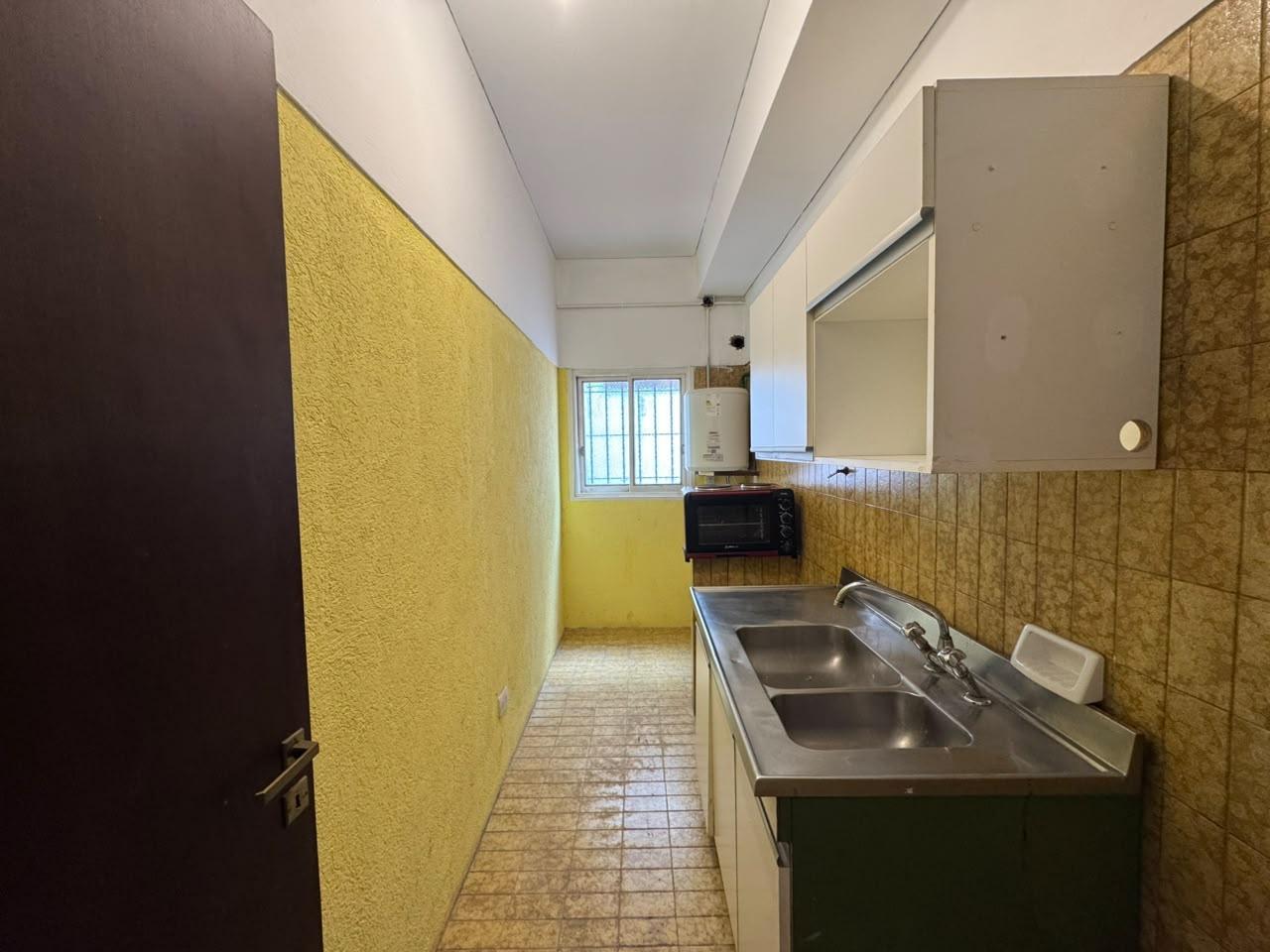Foto de Alquier Departamento 2 ambientes centro Villa Ballester, imagen 3