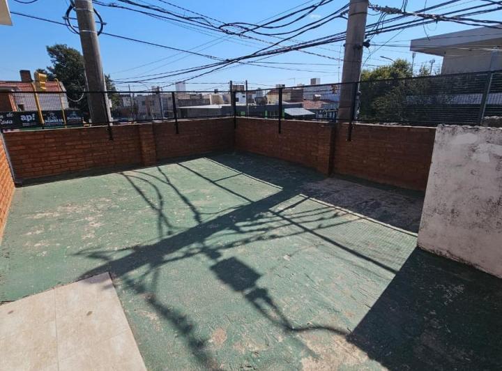 IMPECABLE DEPTO BARRIO EMPALME 4
