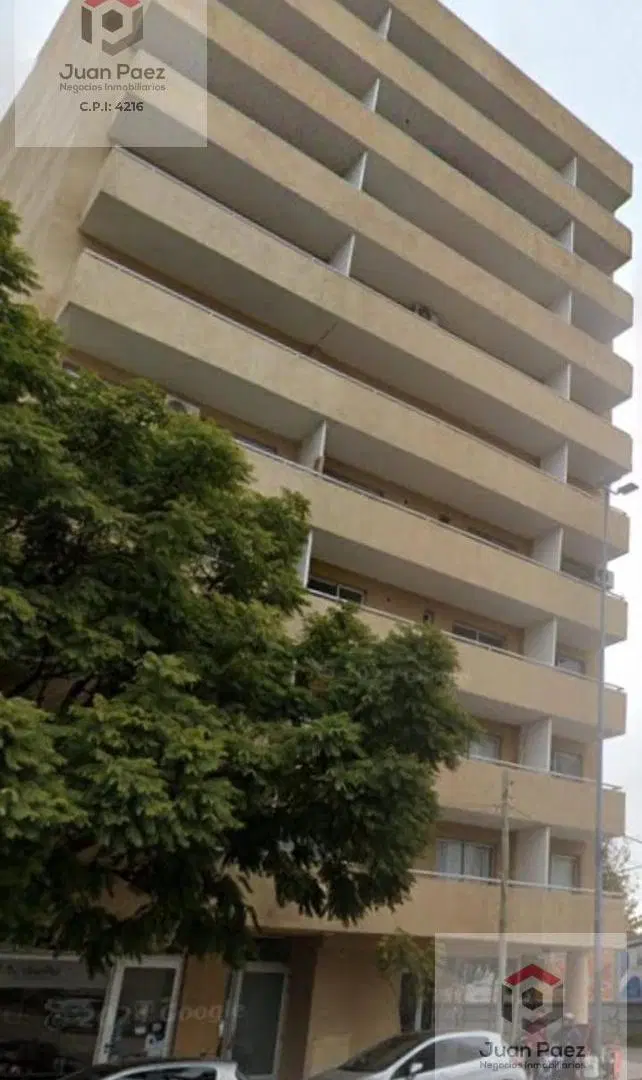 IMPECABLE DEPTO CON BALCON! 2