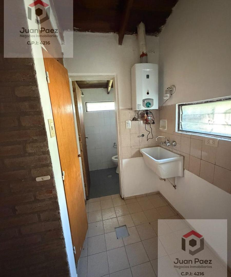 Foto de CASA EN ARGÜELLO 900M2 TERRENO, PILETA Y QUINCHO, imagen 4