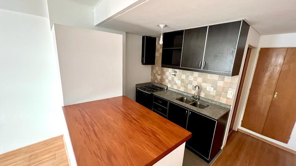 Foto de Hidalgo 400 Departamento de 1 ambiente contrafrente c/balcón en, imagen 4