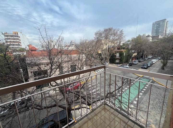 Departamento de 2 ambientes Frente Balcón en Caballito ALQUILER 3