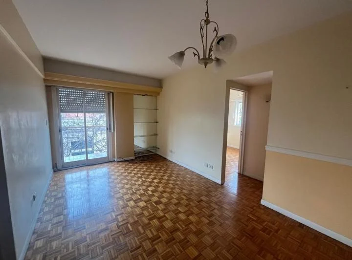 Departamento de 2 ambientes Frente Balcón en Caballito ALQUILER 4