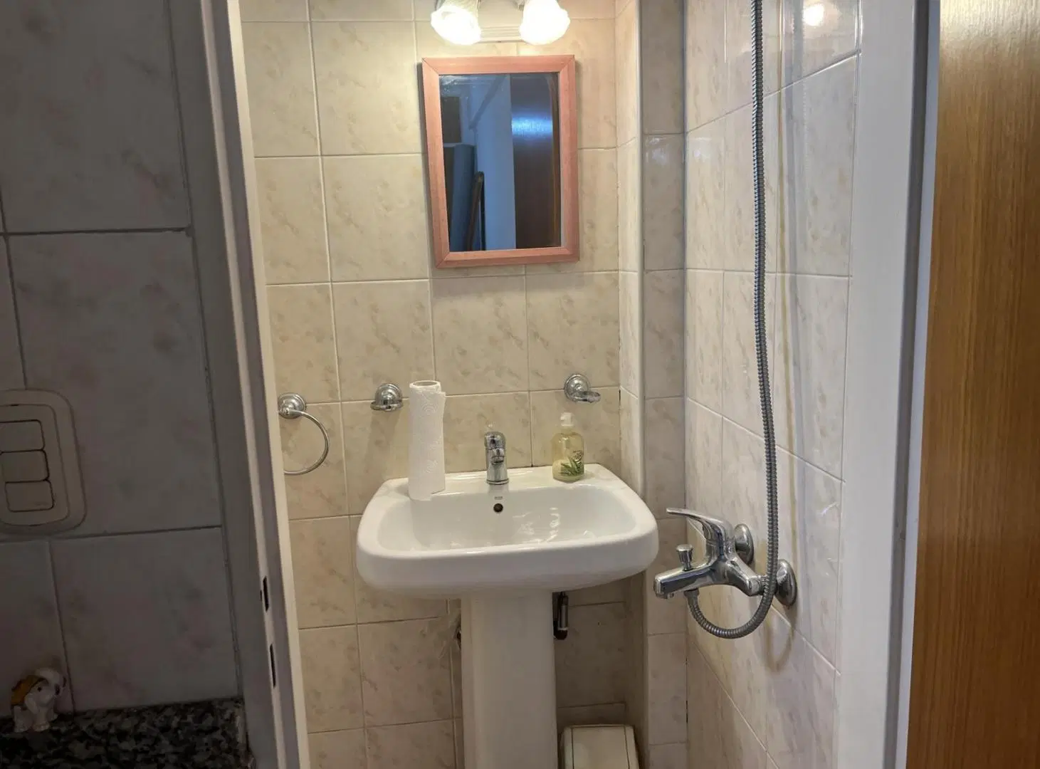 Departamento EN ALQUILER SOLO PARA ACTIVIDAD PROFESIONAL 4