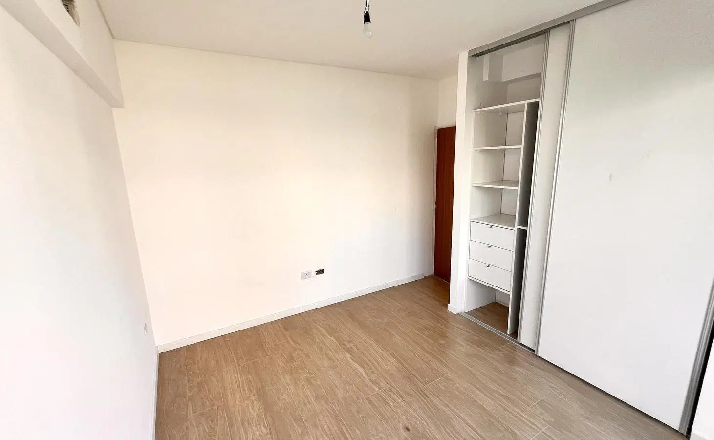 Neuquen 800 Departamento de 3 ambientes Cochera en Caballito VENTA 8