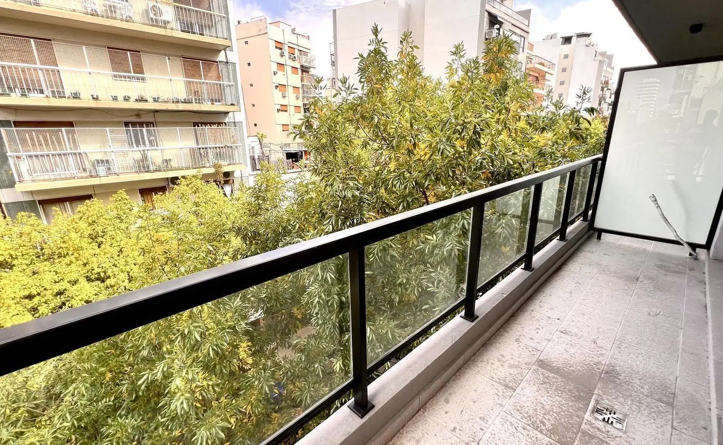 Neuquen 800 Departamento de 3 ambientes Cochera en Caballito VENTA 4