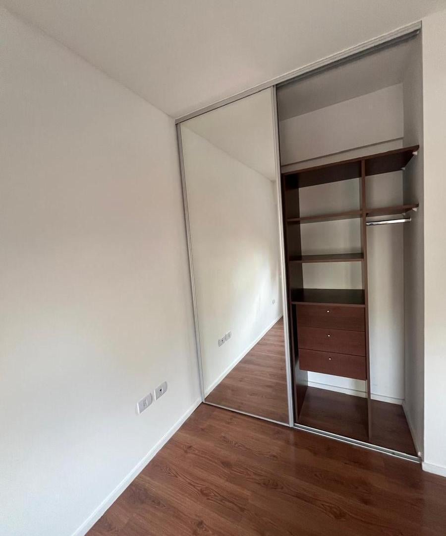 Foto de Hermoso departamento de 3 ambientes, con cochera fija, dormitorio en, imagen 3