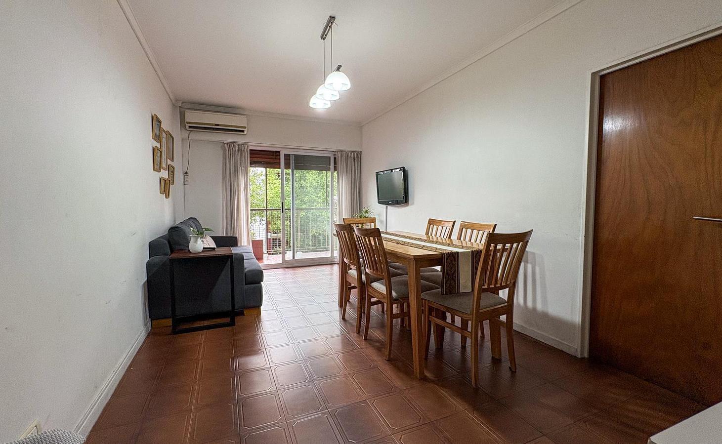Foto de Oportunidad !!! Departamento de 4 ambientes, con baulera y cochera, al, imagen 1