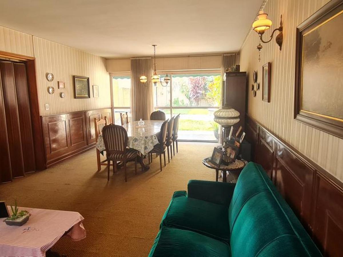 Casa en Av Mate de Luna 2575 4