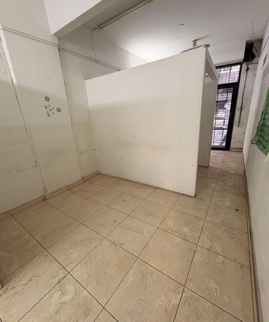 Foto de Local de 25 m² en venta en Balvanera, imagen 5