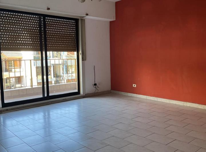 Casa en venta, con JARDIN AL FONDO Y LOCAL AL FRENTE 5