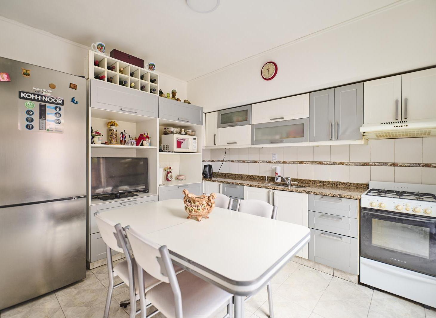 PH en venta en Paternal – 3 dormitorios, terraza, luz y confort en cada rincón - MUY BUEN ESTADO