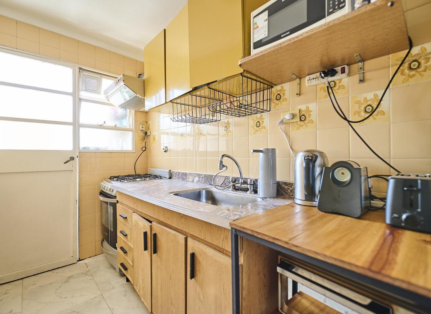 Foto de Imperdible 2 Ambientes APTO CRÉDITO | Piso Alto | Muy luminoso y Vistas, imagen 5