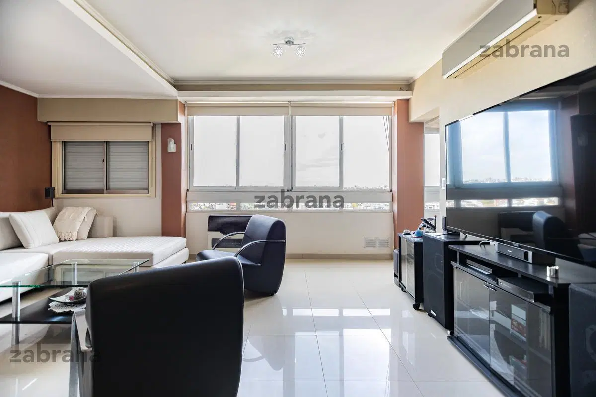 ALQUILER Departamento 4 ambientes con cochera cubierta - Colegiales 4