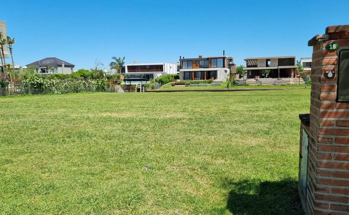Terreno en  el exclusivo barrio nautico el Yacht de Nordelta 2
