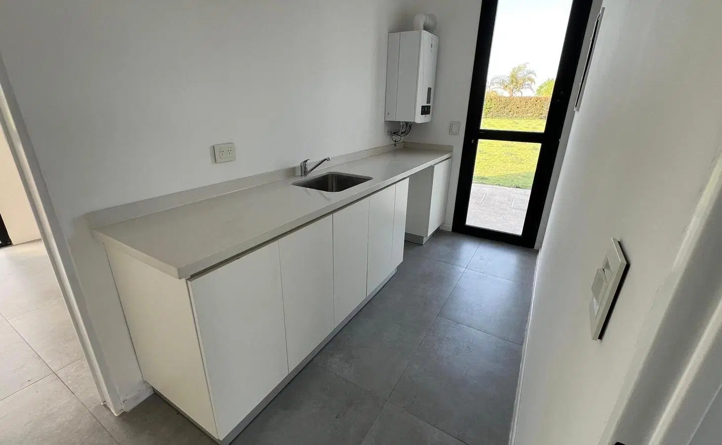 Casa en Venta El canton Golf, al lago, de 6 ambientes 2