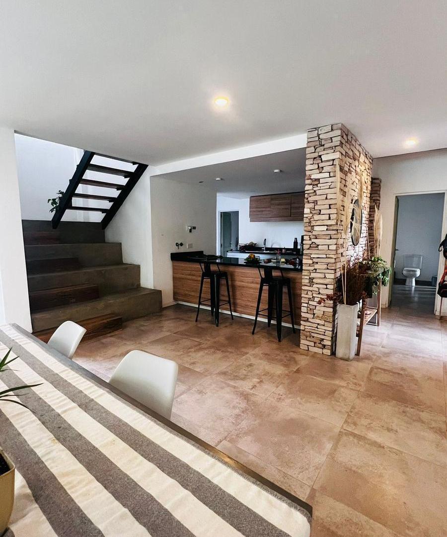 Foto de Casa en alquiler amoblada y equipada sobre lote al agua. Canton, Norte, imagen 3