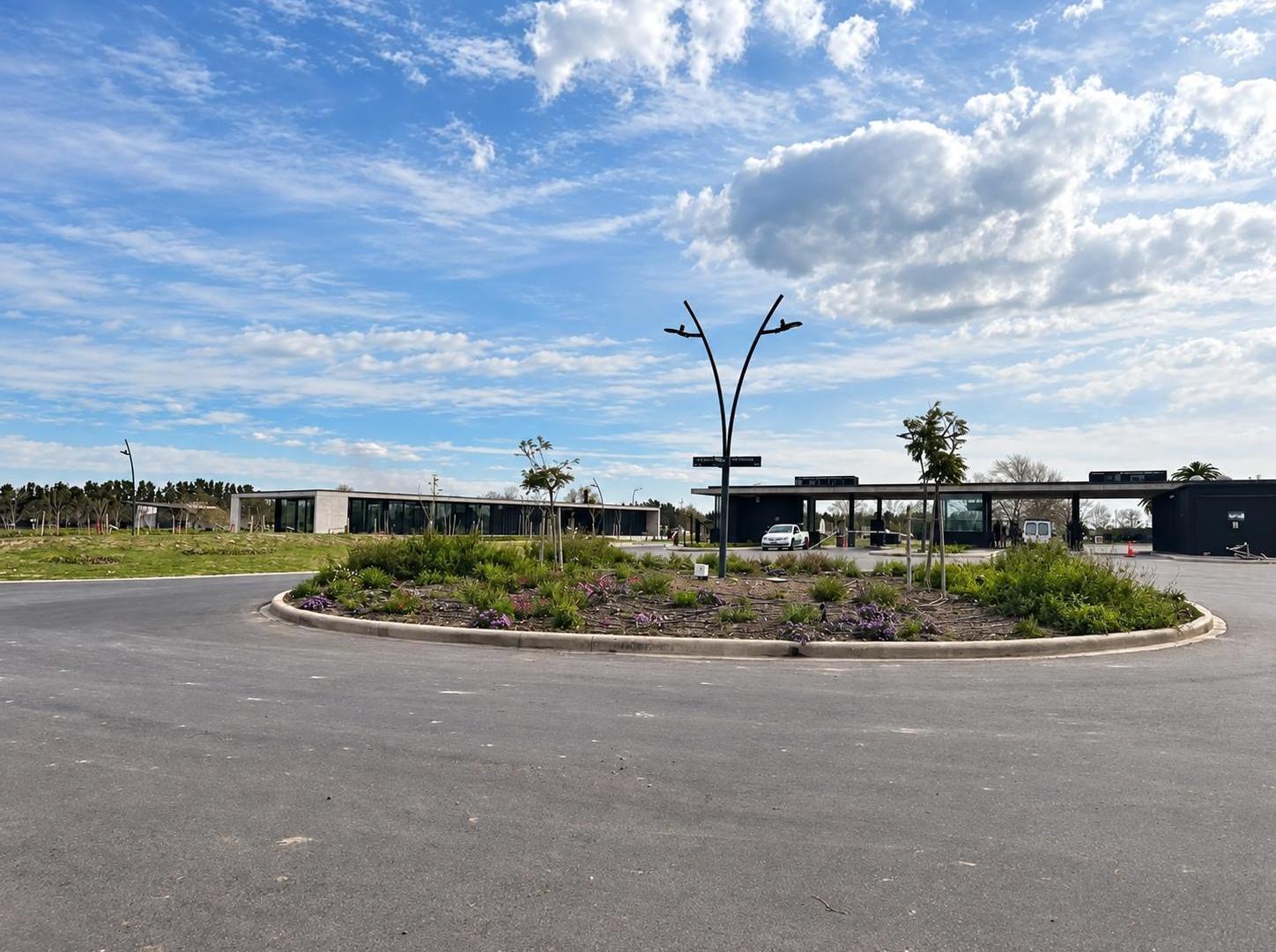 Foto de Terreno en venta en Silvestre Nordelta valor sin cuotas, imagen 3