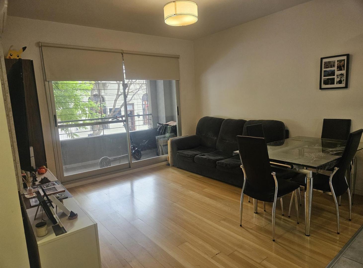 Foto de VENTA | 2 AMBIENTES CON BALCÓN CORRIDO Y PATIO EXCLUSIVO | BOEDO, imagen 5