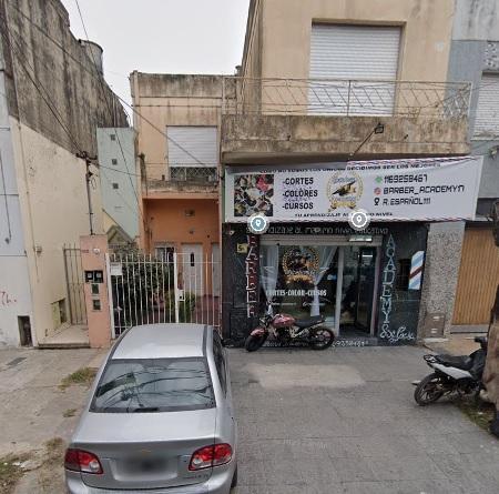 OPORTUNIDAD LOCAL AMPLIO EN WILDE CENTRO (IDEAL INVERSOR)