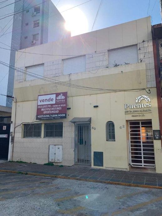 Casa PH en Venta en Wilde Centro