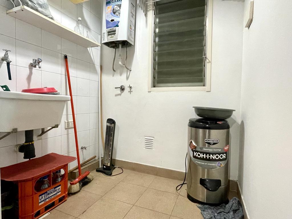 Foto de Departamento en Venta en Wilde Centro, imagen 2