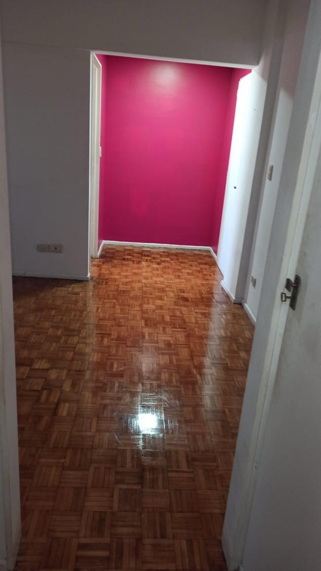 Departamento en Venta en Avellaneda Centro 3