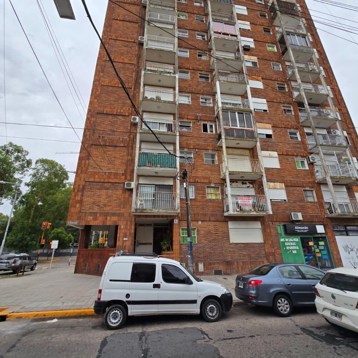 DEPARTAMENTO EN VENTA EN EDIFICIO "BOSTON DELUXE" EN WILDE