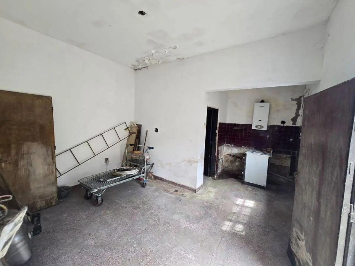 DEPARTAMENTO TIPO CASA EN VENTA EN MUY BUENA UBICACION 5