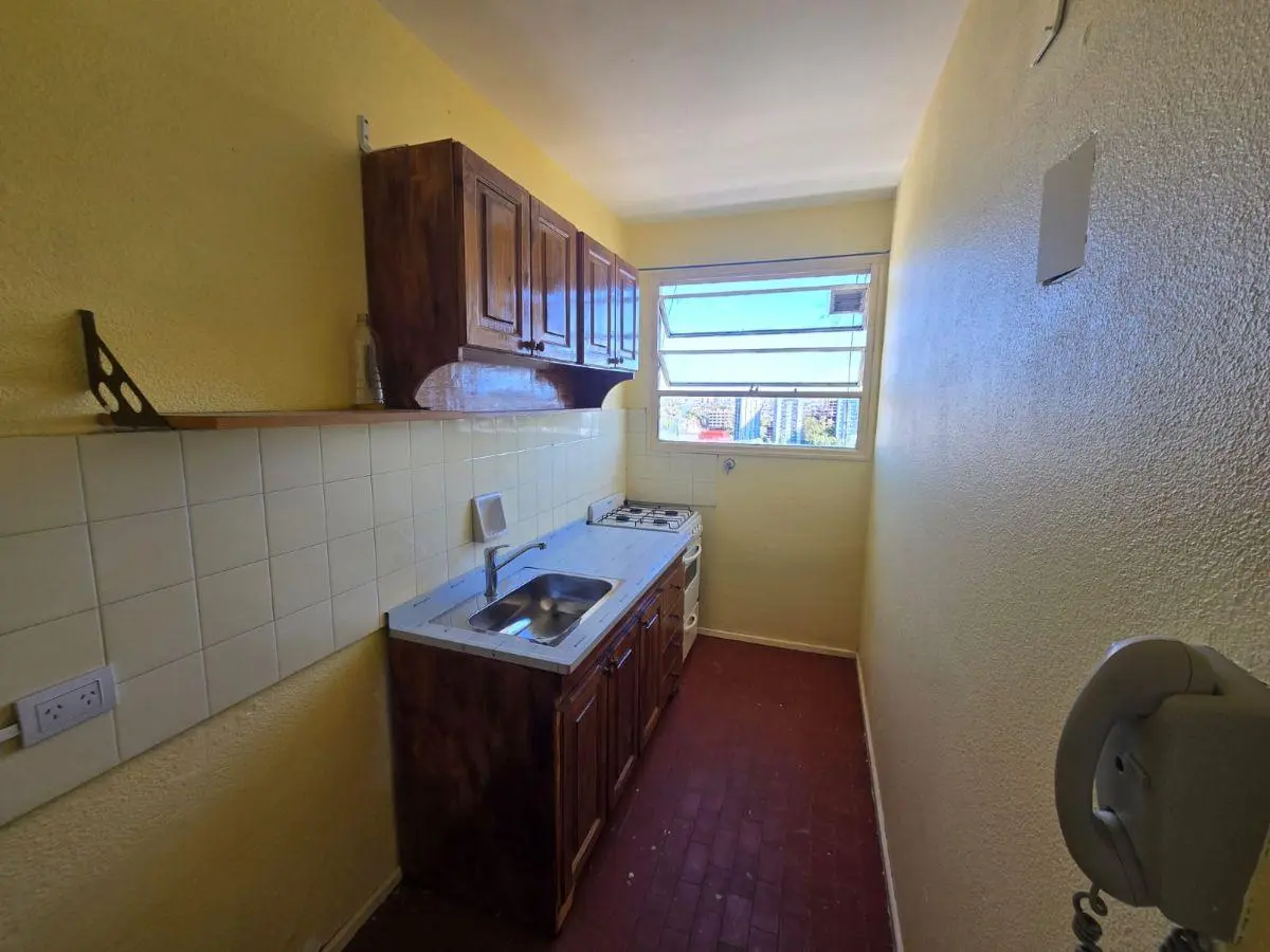 DEPARTAMENTO 2 AMBIENTES EN ALQUILER EN EL CENTRO DE WILDE - EXCELENTE UBICACIÓN 4