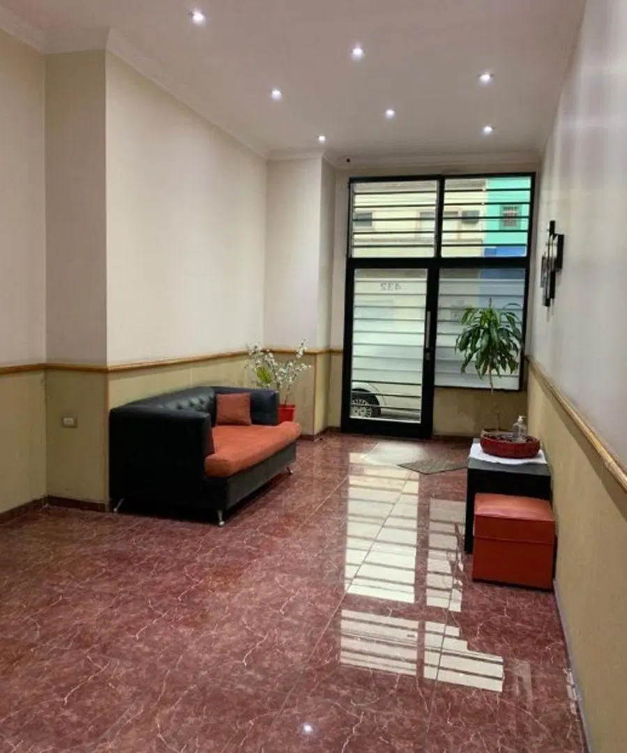HERMOSO EPARTAMENTO DE 2 AMBIENTES MODERNO CON BALCON PROPIO (VISTA LATERAL) SOBRE AV. FABIAN ONSARI 3