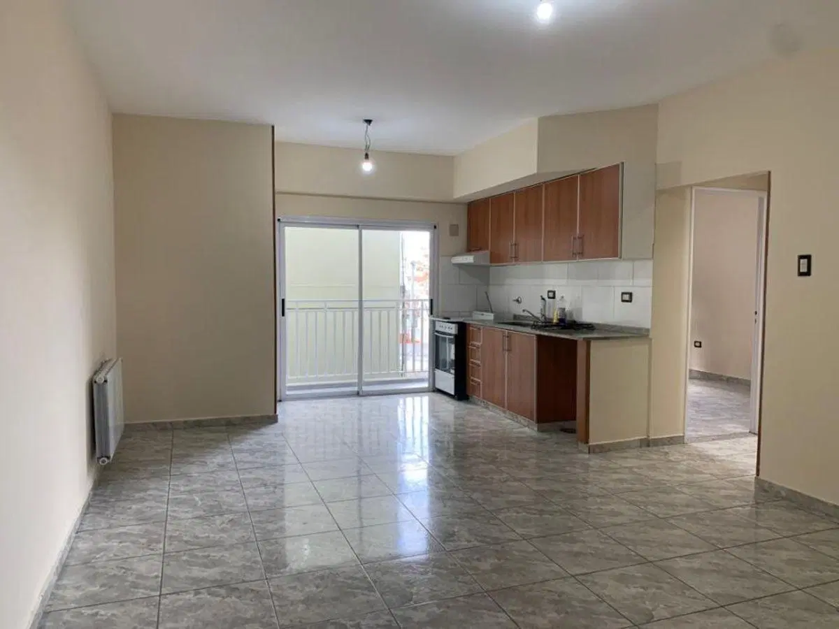 HERMOSO EPARTAMENTO DE 2 AMBIENTES MODERNO CON BALCON PROPIO (VISTA LATERAL) SOBRE AV. FABIAN ONSARI 3
