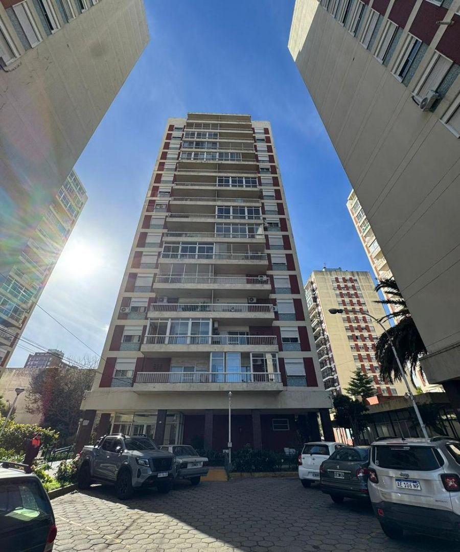 DEPARTAMENTO EN ALQUILER EN TORRES DE PREFECTURA.