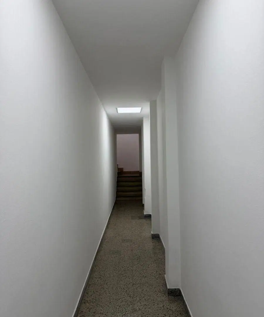 DEPARTAMENTO TIPO CASA DE 3 AMBIENTES EN ALQUILER SOBRE AVENIDA MANUEL BELGRANO 2
