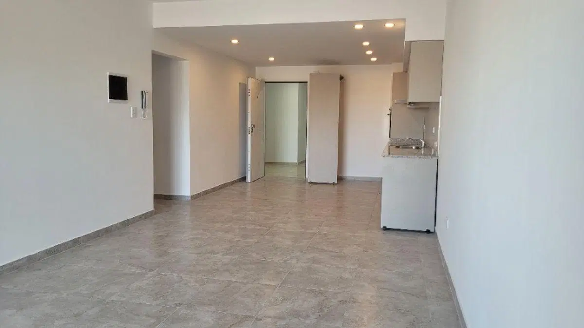 HERMOSO DEPARTAMENTO DE 3 AMBIENTES MODERNO CON 2 AÑOS DE ANTIGUEDAD) 8