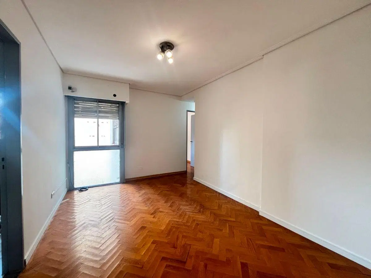 DEPARTAMENTO DE 2 AMBIENTES EN VENTA - AVELLANEDA CENTRO 2