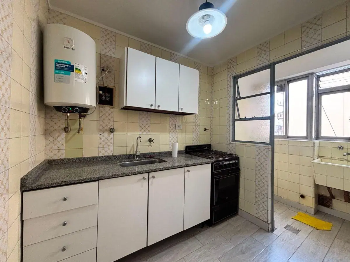 DEPARTAMENTO DE 2 AMBIENTES EN VENTA - AVELLANEDA CENTRO 4