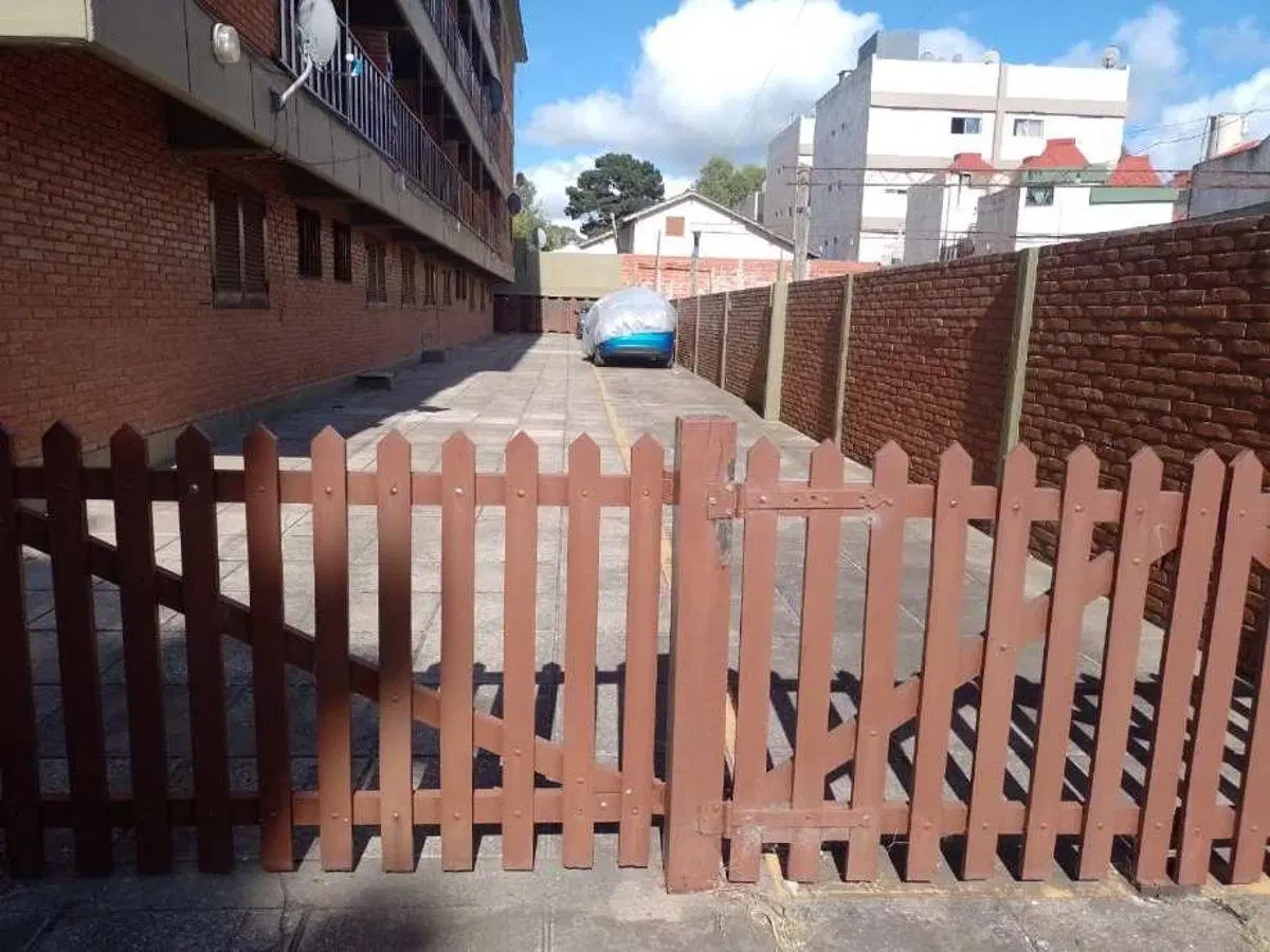 DEPARTAMENTO DE 2 AMBIENTES EN VENTA EN SAN BERNARDO EN PLANTA BAJA!! 1