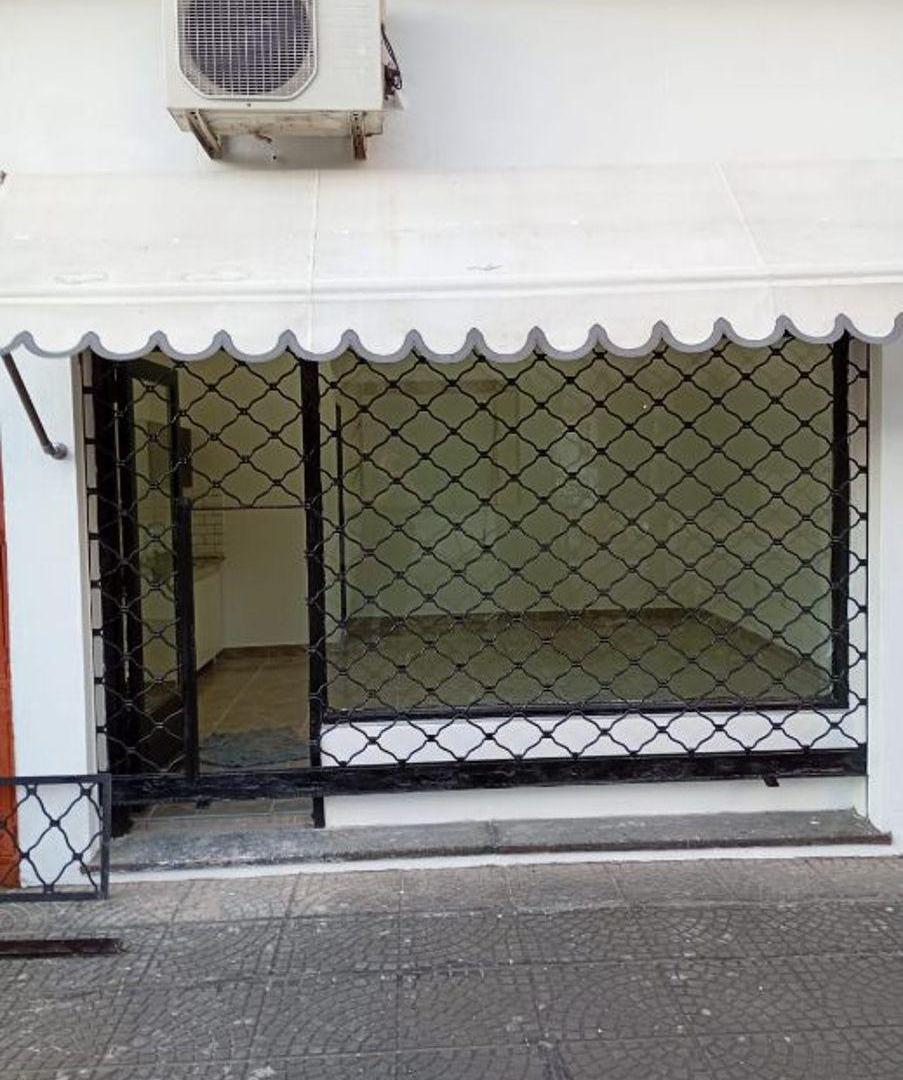 Foto de LOCAL EN EXCELENTE ESTADO EN WILDE CENTRO !!!, imagen 2
