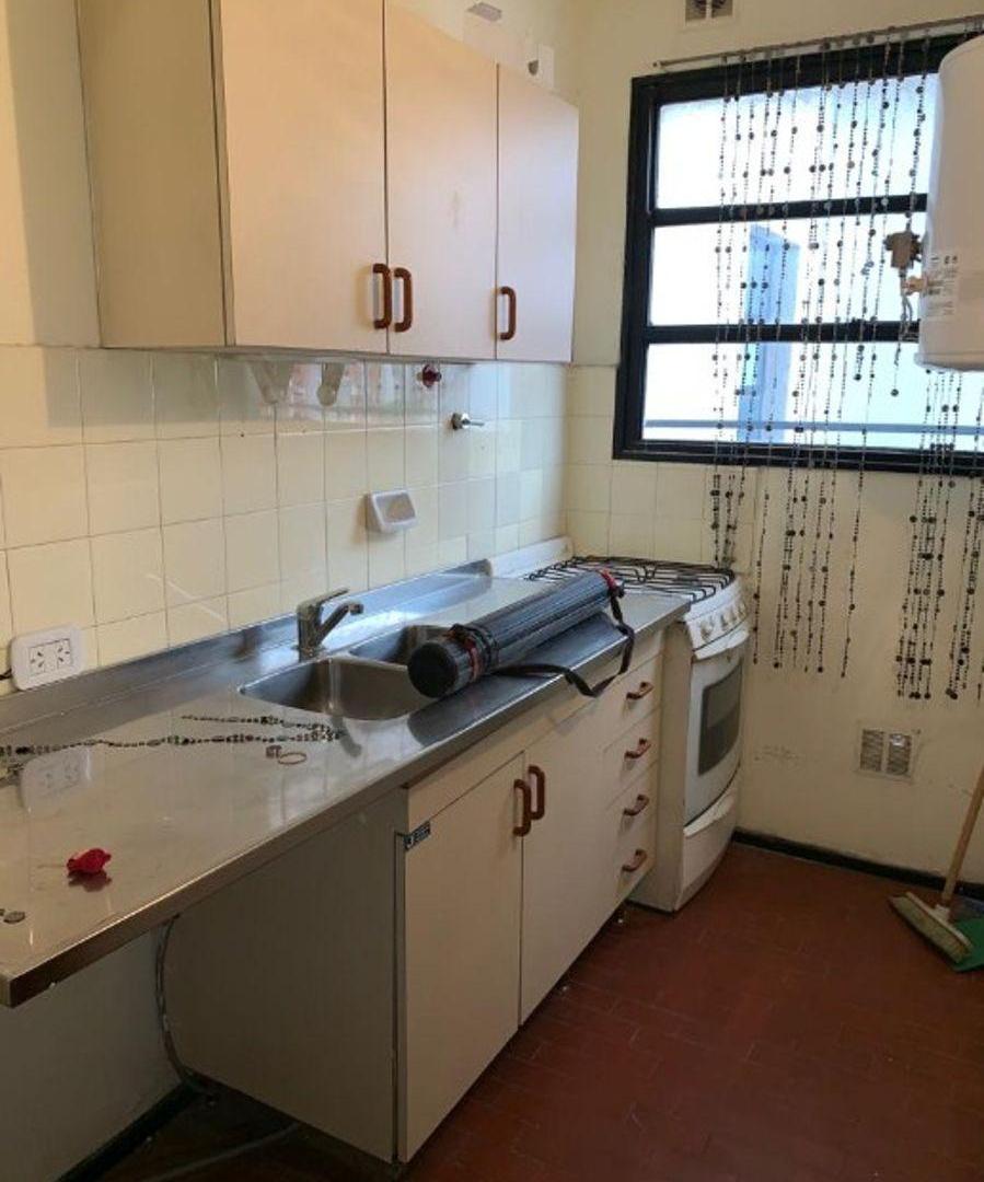 Foto de DEPARTAMENTO DE 1 AMBIENTE AMPLIO EN EXCELENTE UBICACION., imagen 2