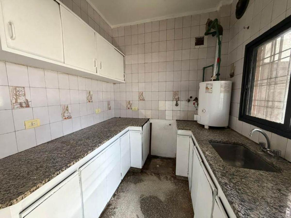 Foto de DEPARTAMENTO TIPO CASA DE 2 AMBIENTES EN PLANTA BAJA CON PATIO., imagen 1