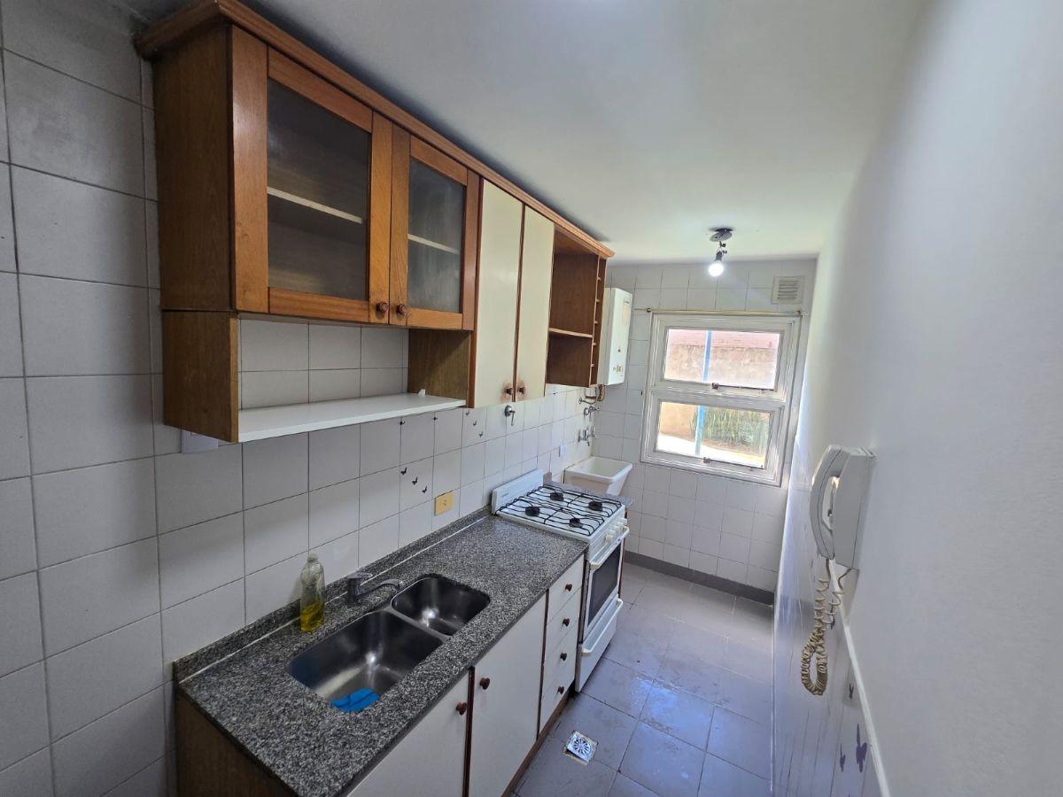 Foto de DEPARTAMENTO DE 2 AMBIENTES EN ALQUILER (EN TORRES DEL SUR), imagen 1