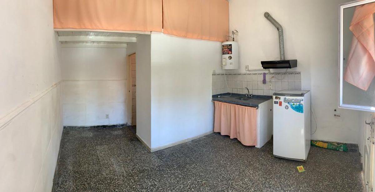 Foto de DEPARTAMENTO TIPO CASA MONOAMBIENTE EN WILDE, imagen 4