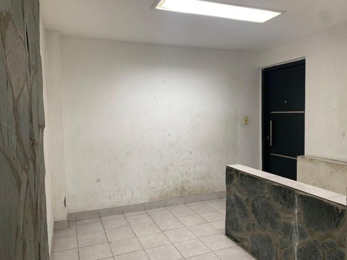 Foto de DEPARTAMENTO TIPO CASA DE 3 AMBIENTES DESAROLLADO EN DOS PLANTAS., imagen 5