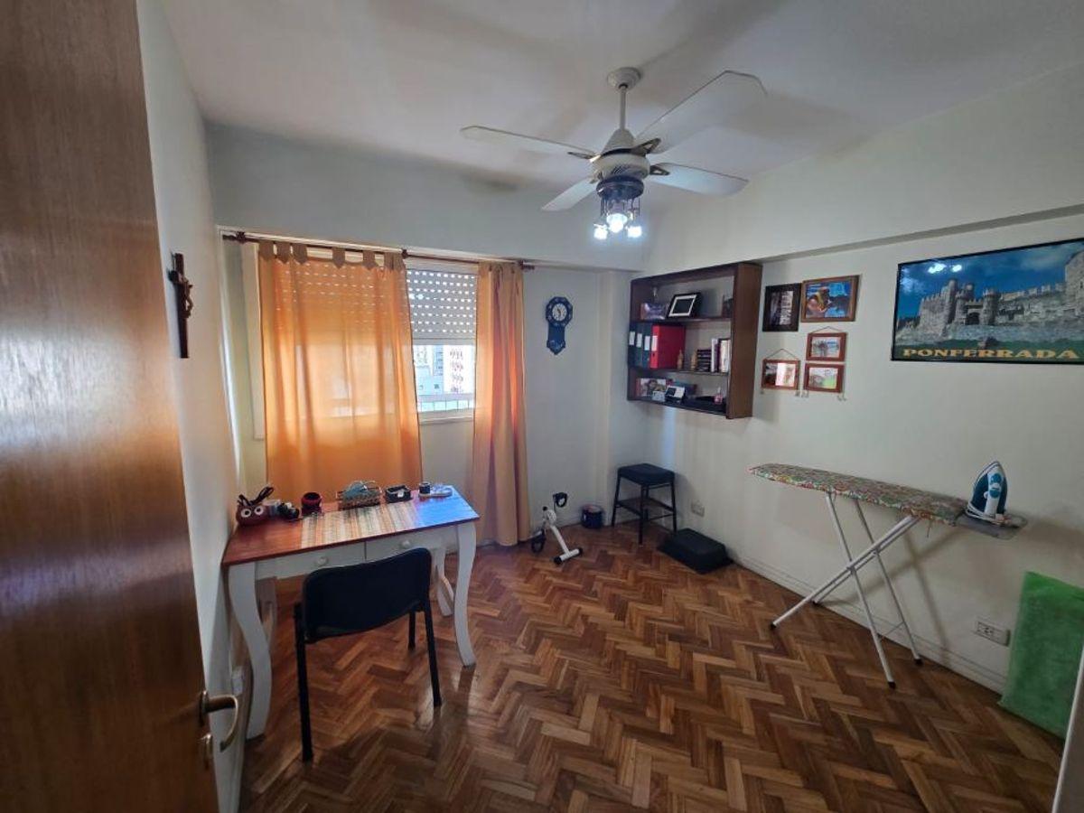 Foto de DEPARTAMENTO DE 4 AMBIENTES AMPLIO EN VENTA EN LAS TORRES DE PREFECTURA., imagen 5