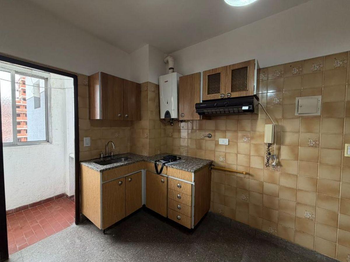 Foto de DEPARTAMENTO EN ALQUILER DE 2 AMBIENTES EN WILDE CENTRO, imagen 3
