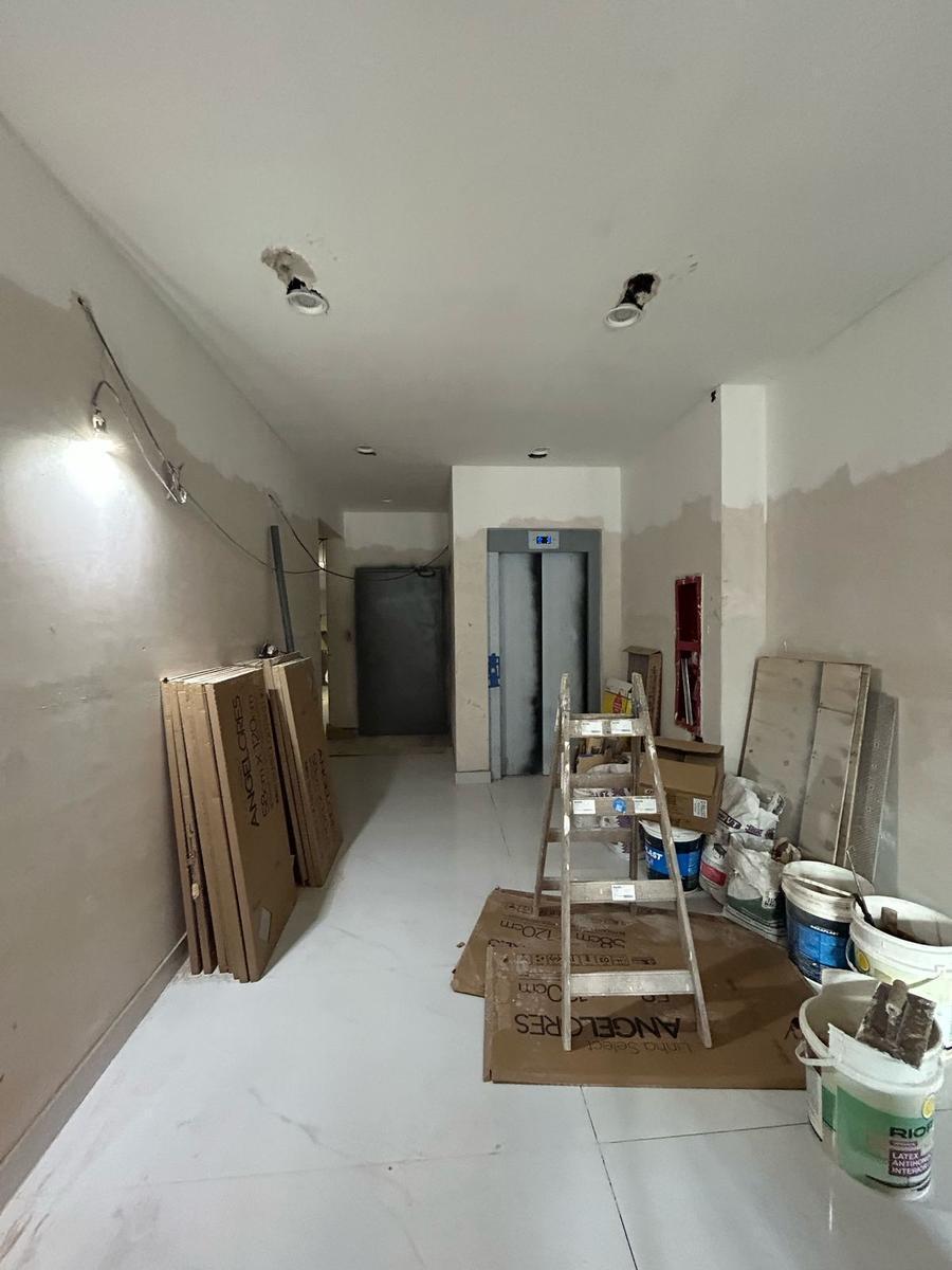 Foto de VENTA - DEPARTAMENTO - MONOAMBIENTE CON PATIO PROPIO - BELGRANO A, imagen 3