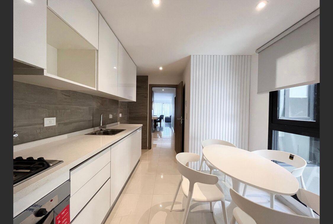 Venta - Departamento - Cuatro Ambientes - V. del Parque - C/cochera y Amenities. 1