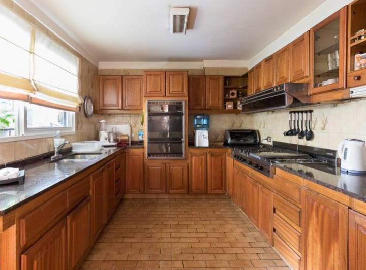 ALQUILER DEPARTAMENTO 4 AMBIENTES CON OFFICE BELGRANO CON COCHERA. 5